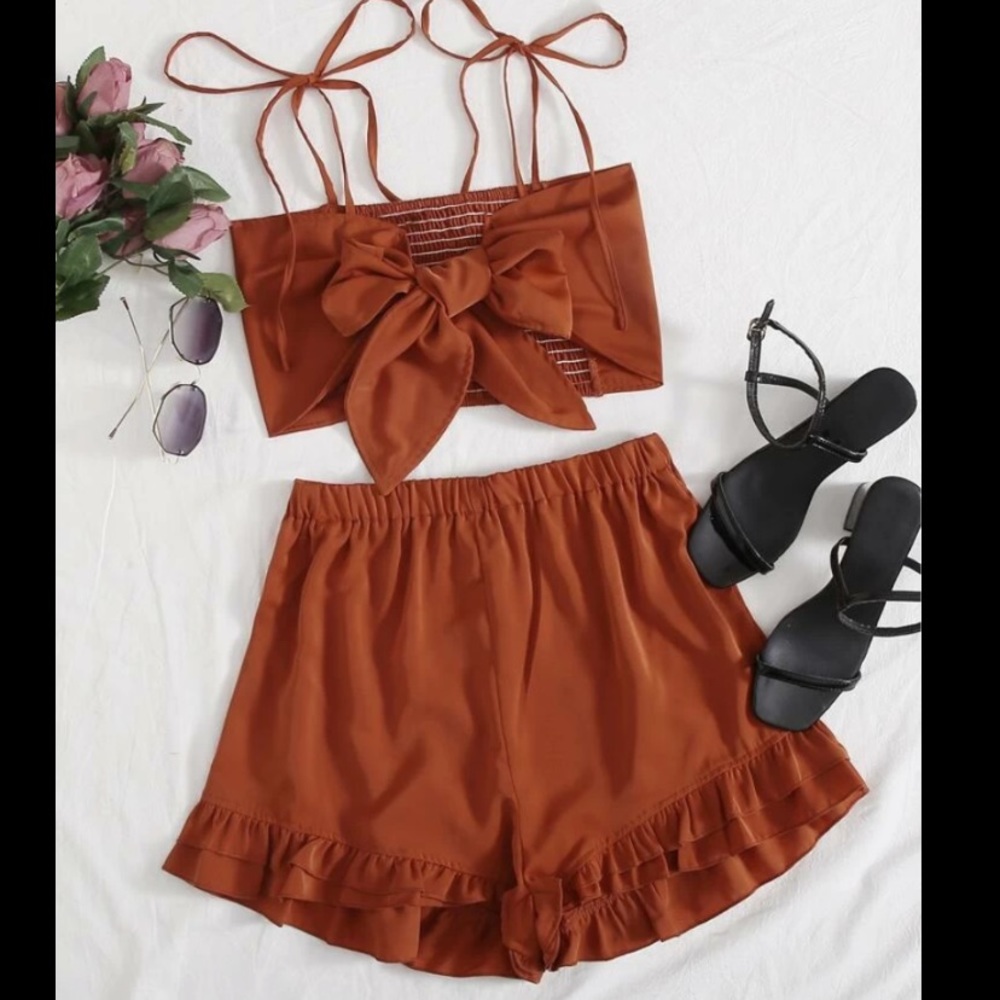Two piece set